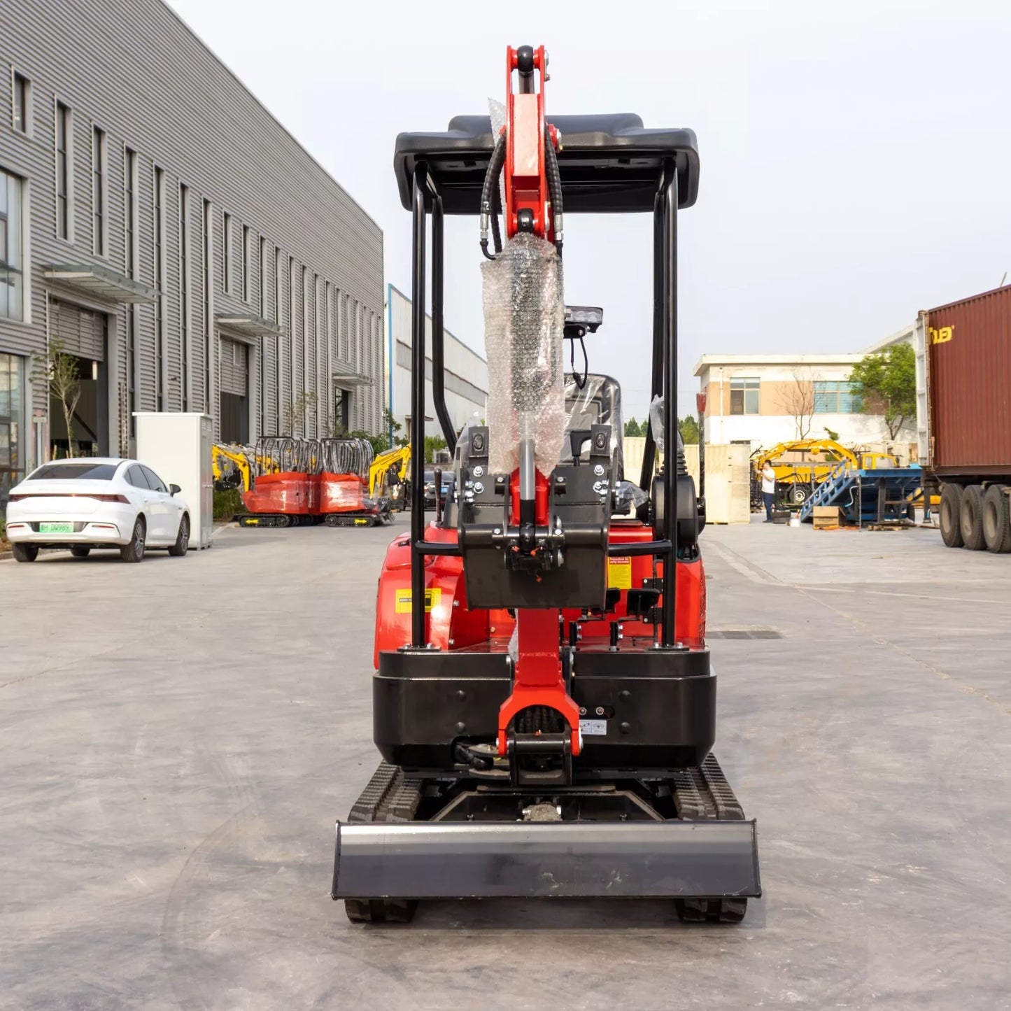 4,000 lbs terror xviii mini excavator, epa certified usa kubota diesel machine