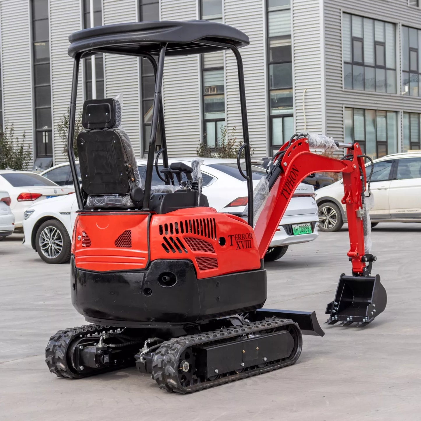 4,000 lbs terror xviii mini excavator, epa certified usa kubota diesel machine